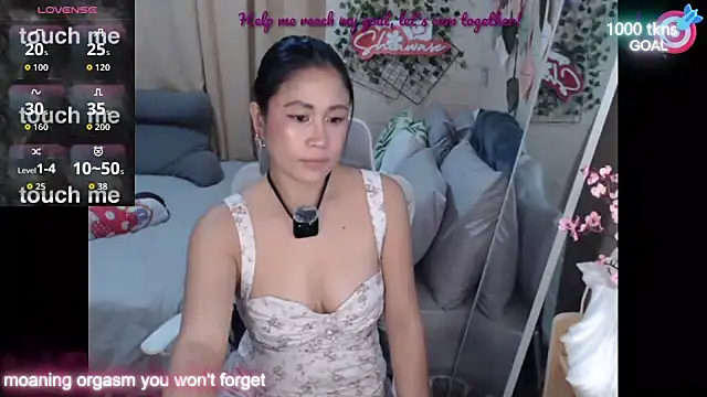 Shiawase1125 online show from 10, 9, 2025