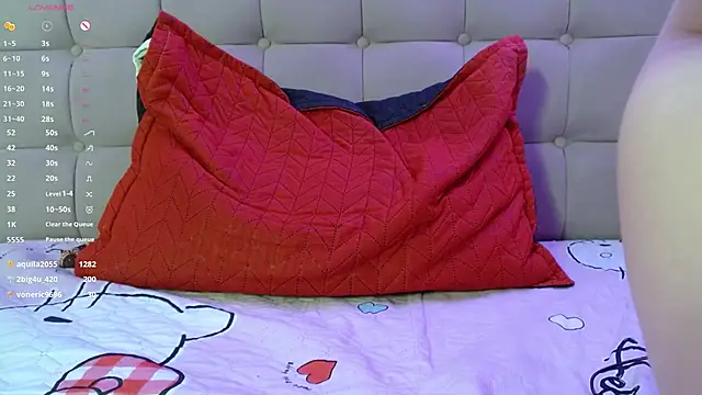 Snapshot of Lola_wish1 chatting on 29, 11, 2025 Lola wish1 online show from 29, 11, 2025