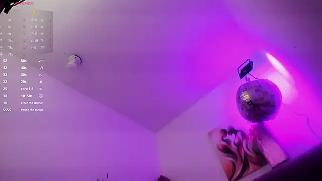 Snapshot of Lola_wish1 chatting on 18, 11, 2025 Lola wish1 online show from 18, 11, 2025