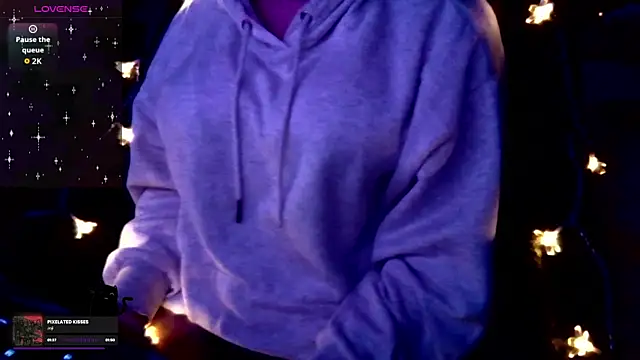 Snapshot of Sapphire_Gd chatting on 14, 12, 2025 Sapphire Gd online show from 14, 12, 2025