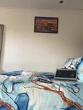 BQueen223 online show from 4, 4, 2026