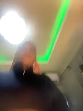 BQueen223 online show from 6, 11, 2025