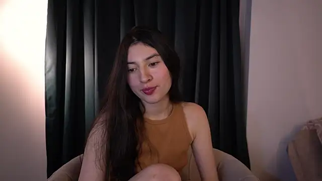 Auralea online show from 25, 6, 2026