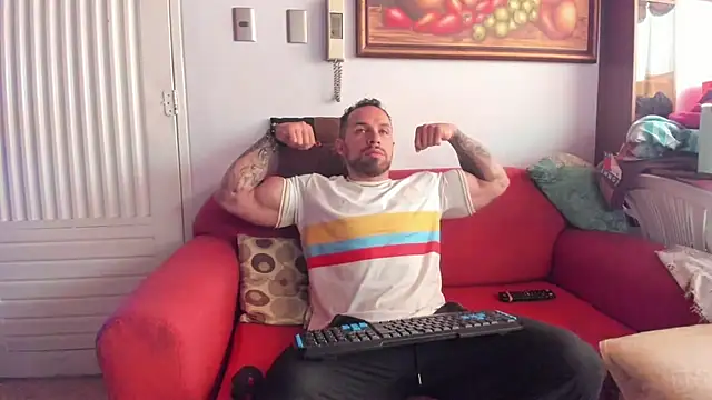 Snapshot of mason_fit chatting on 8, 7, 2026 mason fit online show from 8, 7, 2026