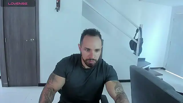 Snapshot of mason_fit chatting on 13, 5, 2026 mason fit online show from 13, 5, 2026