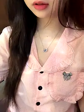 Nana kute20 online show from 9, 10, 2025