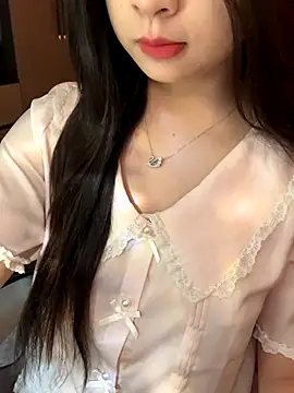 Nana kute20 online show from 5, 10, 2025