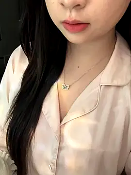 Nana kute20 online show from 15, 10, 2025