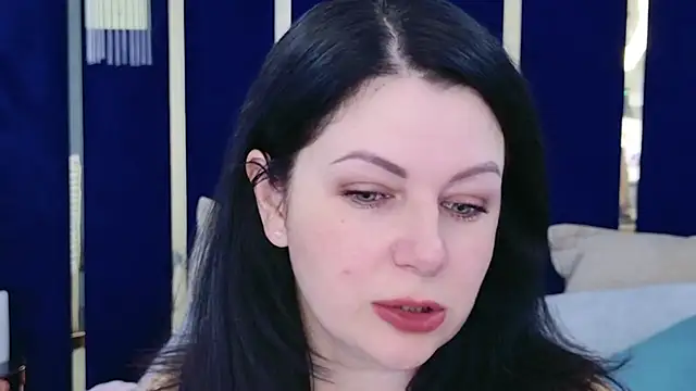 Nina Stane online show from 2, 10, 2025