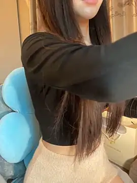 Dior baby online show from 6, 2, 2026