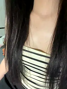 Dior baby online show from 15, 10, 2025