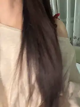 Dior baby online show from 8, 11, 2025