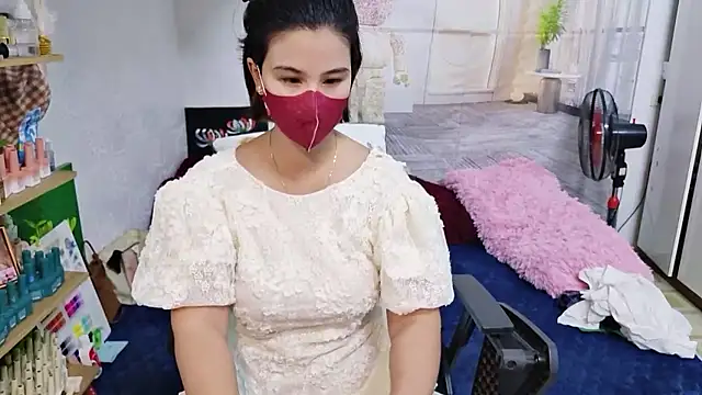 MichiLovely online show from 12, 11, 2025