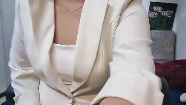 MichiLovely online show from 15, 12, 2025