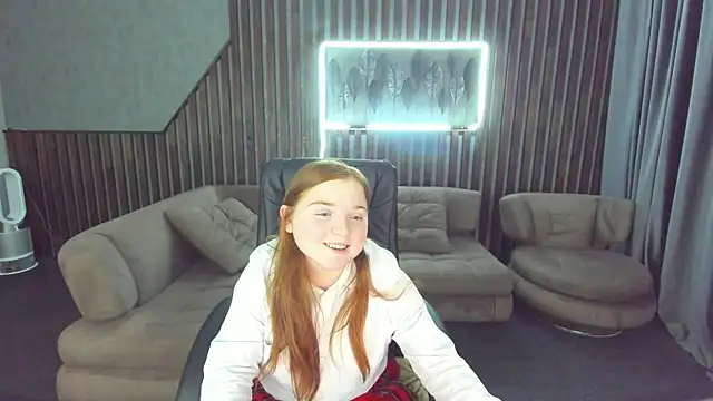 KattyRose8 online show from 28, 10, 2025