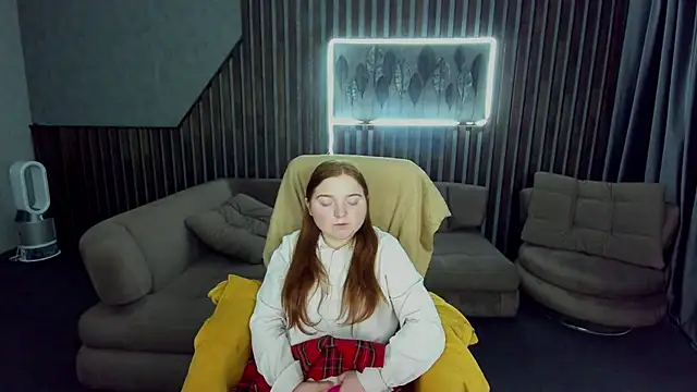 KattyRose8 online show from 17, 10, 2025