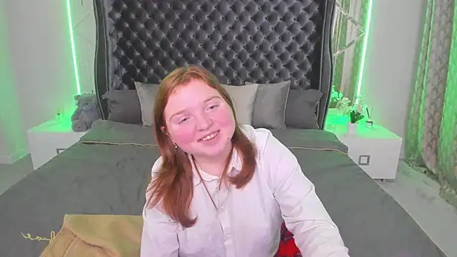 KattyRose8 online show from 27, 11, 2025