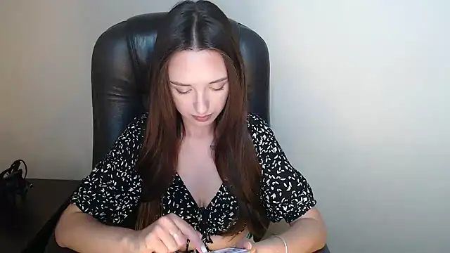 BonnieX  online show from 11, 5, 2026