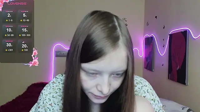 AliceHaris online show from 2, 11, 2025