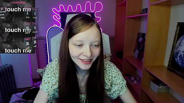 AliceHaris online show from 7, 11, 2025