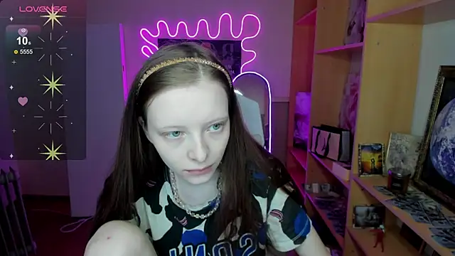 AliceHaris online show from 16, 11, 2025