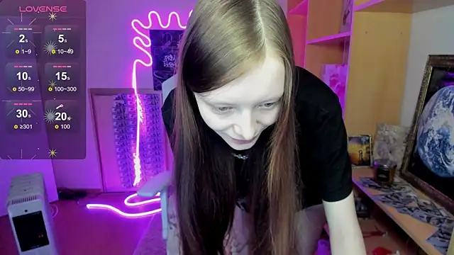 AliceHaris online show from 23, 11, 2025