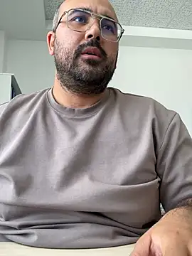 Snapshot of Burak6850 chatting on 1, 6, 2026 Burak6850 online show from 1, 6, 2026