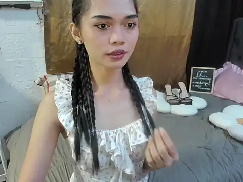 yunxieesweetgurl online show from 24, 10, 2025