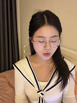 Snapshot of Ella-A9 chatting on 14, 9, 2025 Ella-A9 online show from 14, 9, 2025