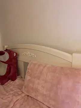 Snapshot of Ella-A9 chatting on 1, 12, 2025 Ella-A9 online show from 1, 12, 2025