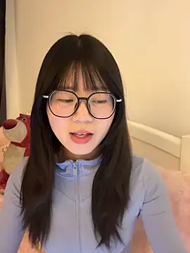 Snapshot of Ella-A9 chatting on 29, 11, 2025 Ella-A9 online show from 29, 11, 2025