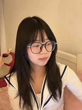 Snapshot of Ella-A9 chatting on 30, 11, 2025 Ella-A9 online show from 30, 11, 2025