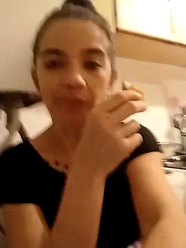 alinaalinutzq online show from 23, 11, 2025