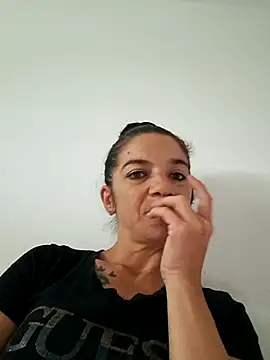 alinaalinutzq online show from 24, 9, 2025