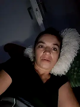 alinaalinutzq online show from 1, 11, 2025