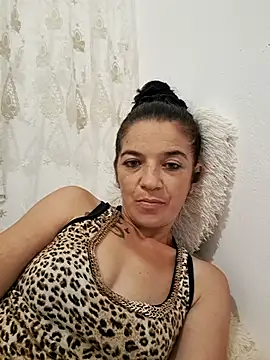 alinaalinutzq online show from 23, 9, 2025