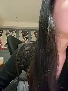 Snapshot of MengMeng0515 chatting on 8, 2, 2026 MengMeng0515 online show from 8, 2, 2026