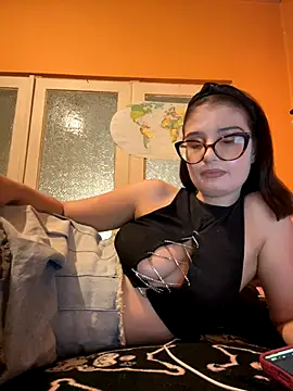 Larra69 online show from 23, 11, 2025