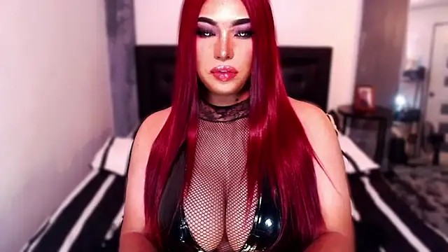 xTrixieMae online show from 18, 9, 2025