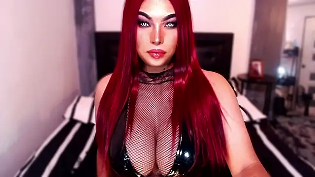 xTrixieMae online show from 12, 9, 2025