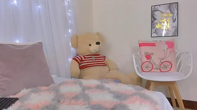 looklikeamovie online show from 18, 4, 2026