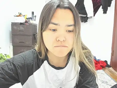 saika blush online show from 13, 2, 2026