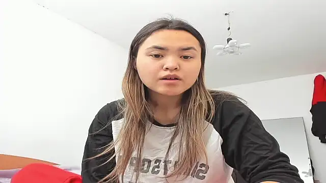 saika blush online show from 4, 2, 2026