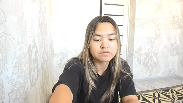 saika blush online show from 25, 11, 2025