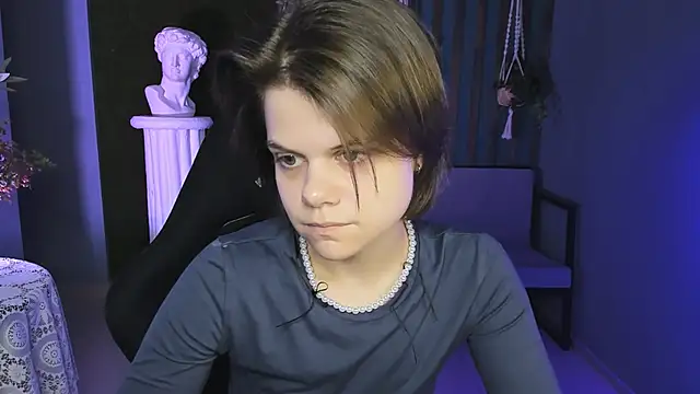 EllieMurler online show from 17, 10, 2025