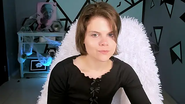 EllieMurler online show from 18, 10, 2025