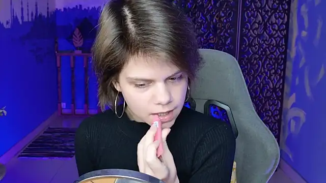 EllieMurler online show from 28, 9, 2025