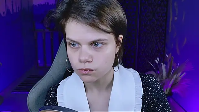 EllieMurler online show from 23, 9, 2025