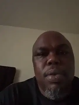 Snapshot of devon3421 chatting on 2, 2, 2026 devon3421 online show from 2, 2, 2026