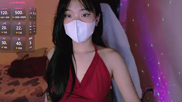 Phuong Bee online show from 24, 9, 2025